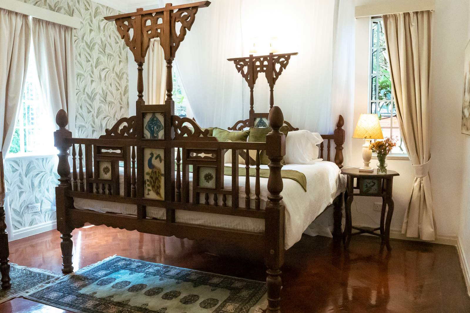 Lewa House - Gallery 18